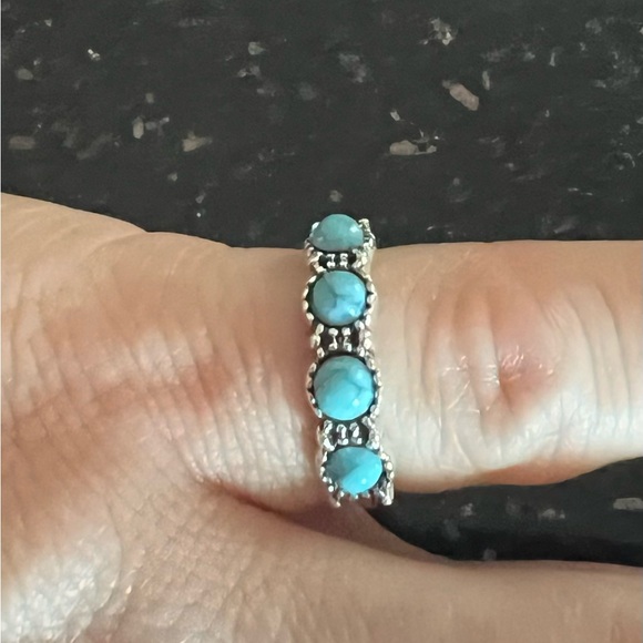 Ring - Picture 2 of 2